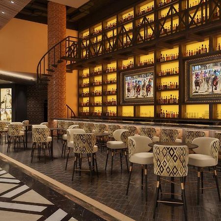 Derby City Gaming & Hotel - A Churchill Downs Property Louisville Exteriör bild
